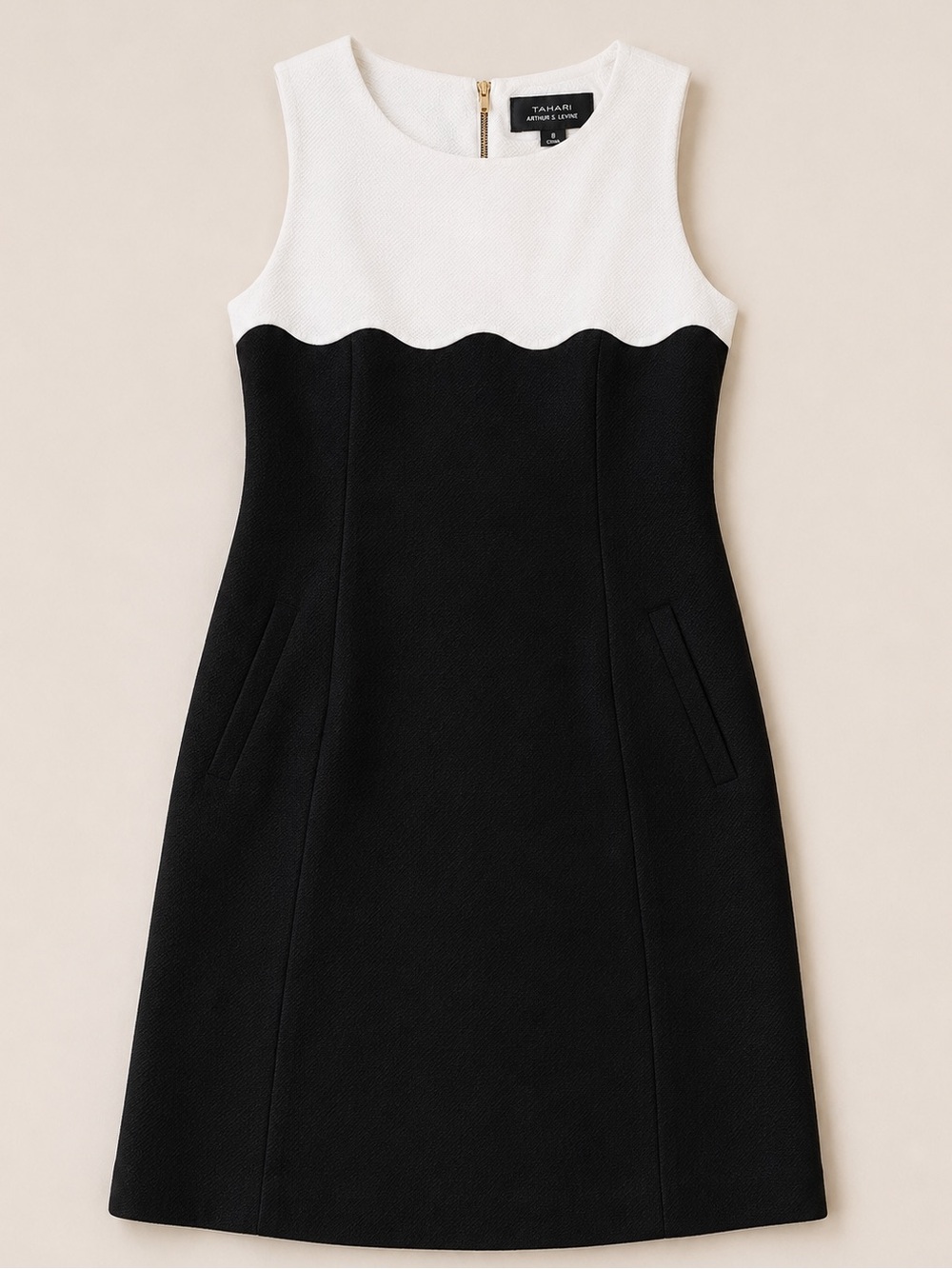NWT Tahari ASL Black White Scalloped Colorblock Shift Dress Size 8 Pockets